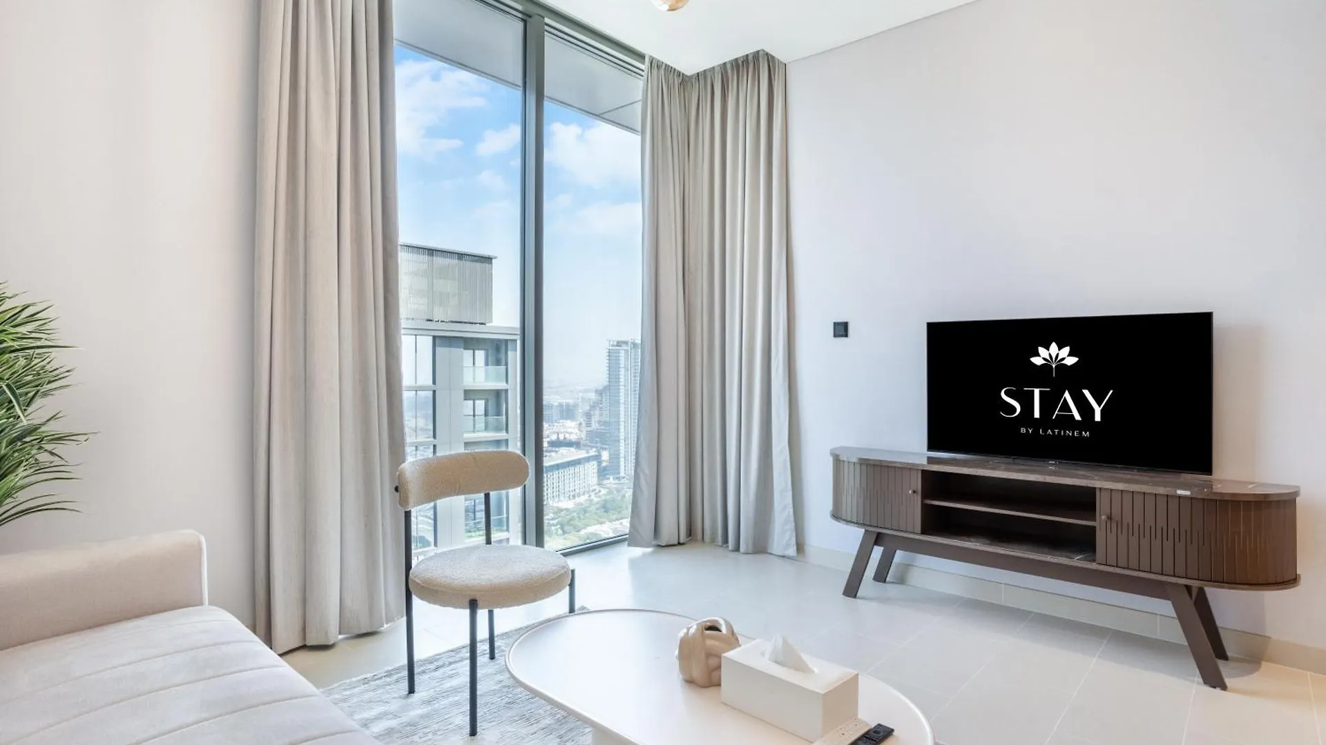Stay By Latinem Luxury 1Br Holiday Home Cv A2807 Near Dubai Mall